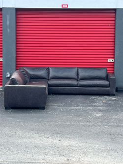 Sectional Gray Leather 3pcs Sofá from Ashley furniture FREE DELIVERY