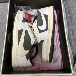 Travis Scott Reverse Mocha