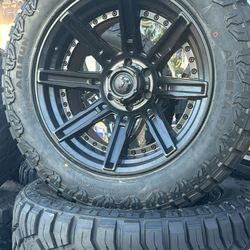 WHEELS FUEL 20”BRAND NEW OFF ROAD