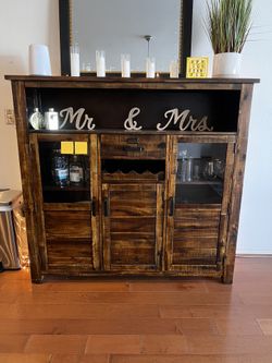 Wine & Liquor Cabinet 