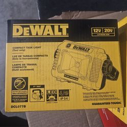 New, Nueva, DEWALT
20V MAX Compact Cordless Task Light