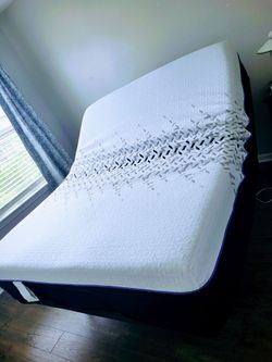 Nectar Luxe Hybrid Queen Mattress with Adjustable Base Frame