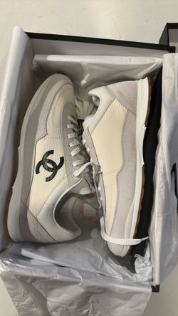 Chanel sneaker