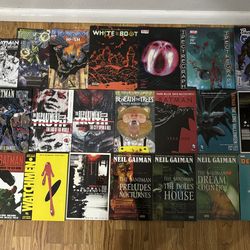 Short Box of Comic Books + CGCs Keys