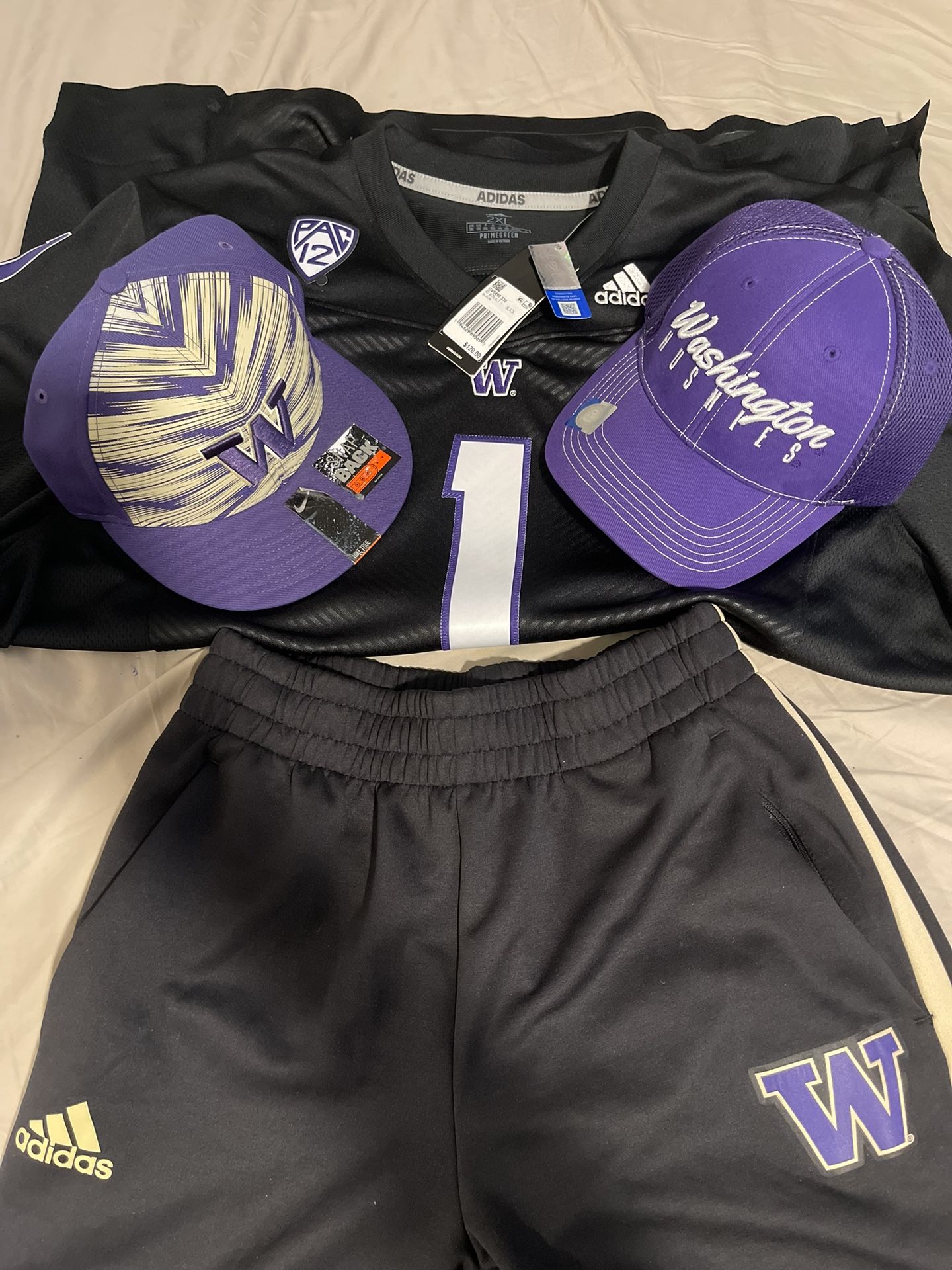 Huskies Gear