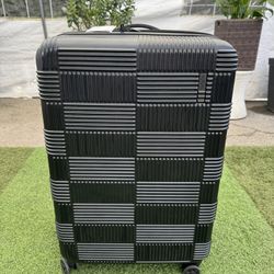 American Tourister Large Luggage 