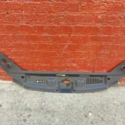 2020-2025 Toyota Highlander Radiator Cover