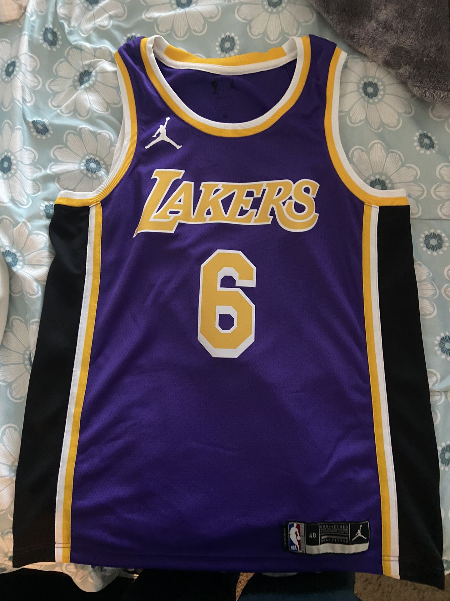Lakers Jersey
