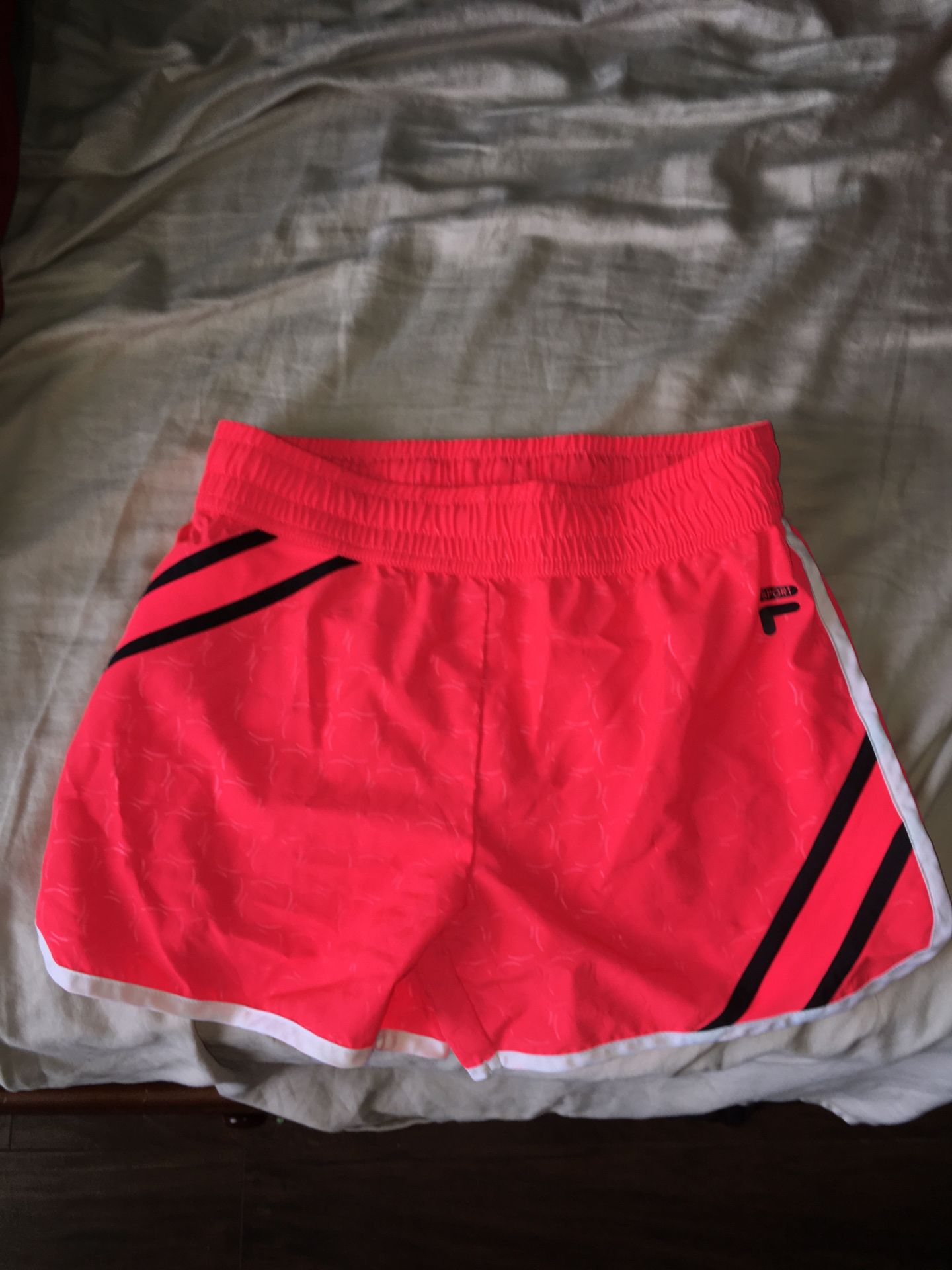 FILA médium shorts