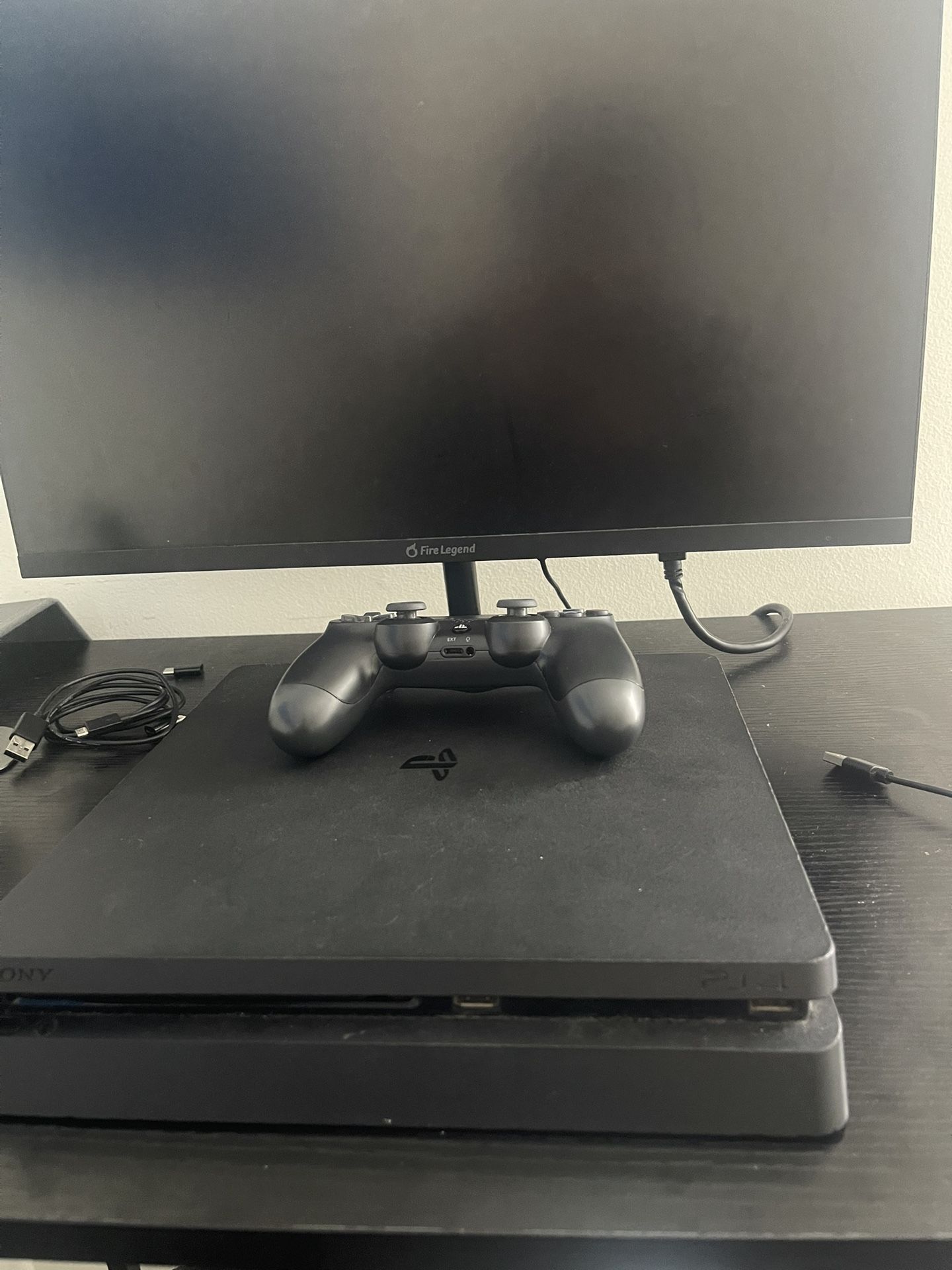 Monitor And Ps4