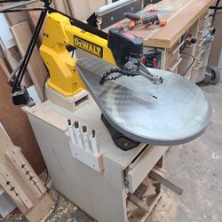 Dewalt Scroll Saw