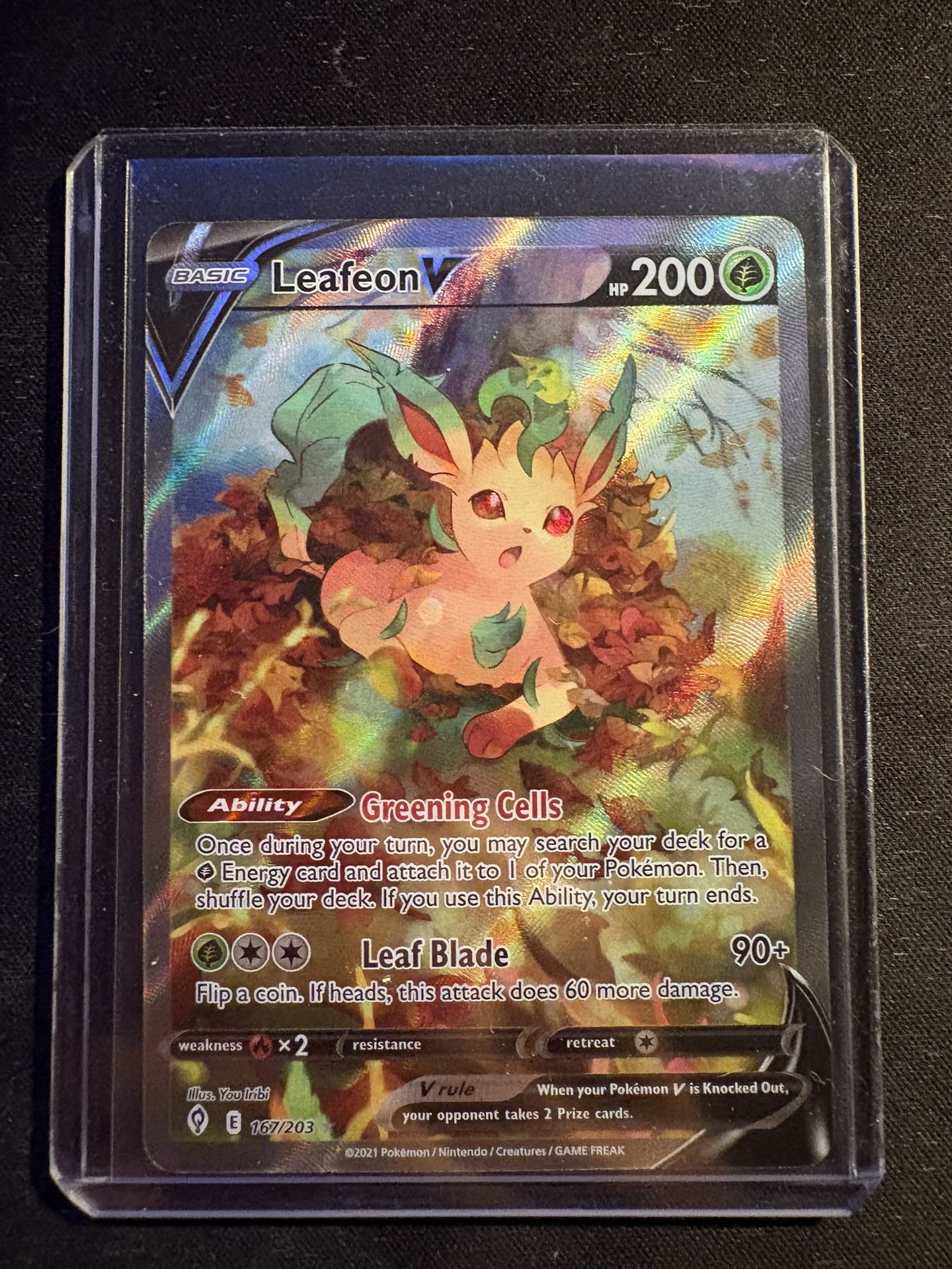 Leafeon V pokémon Evolving skies