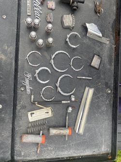 Cadillac Brougham Goodies