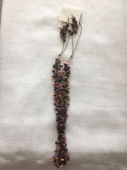 Hand made jewelry made in Colombia from fruit seeds