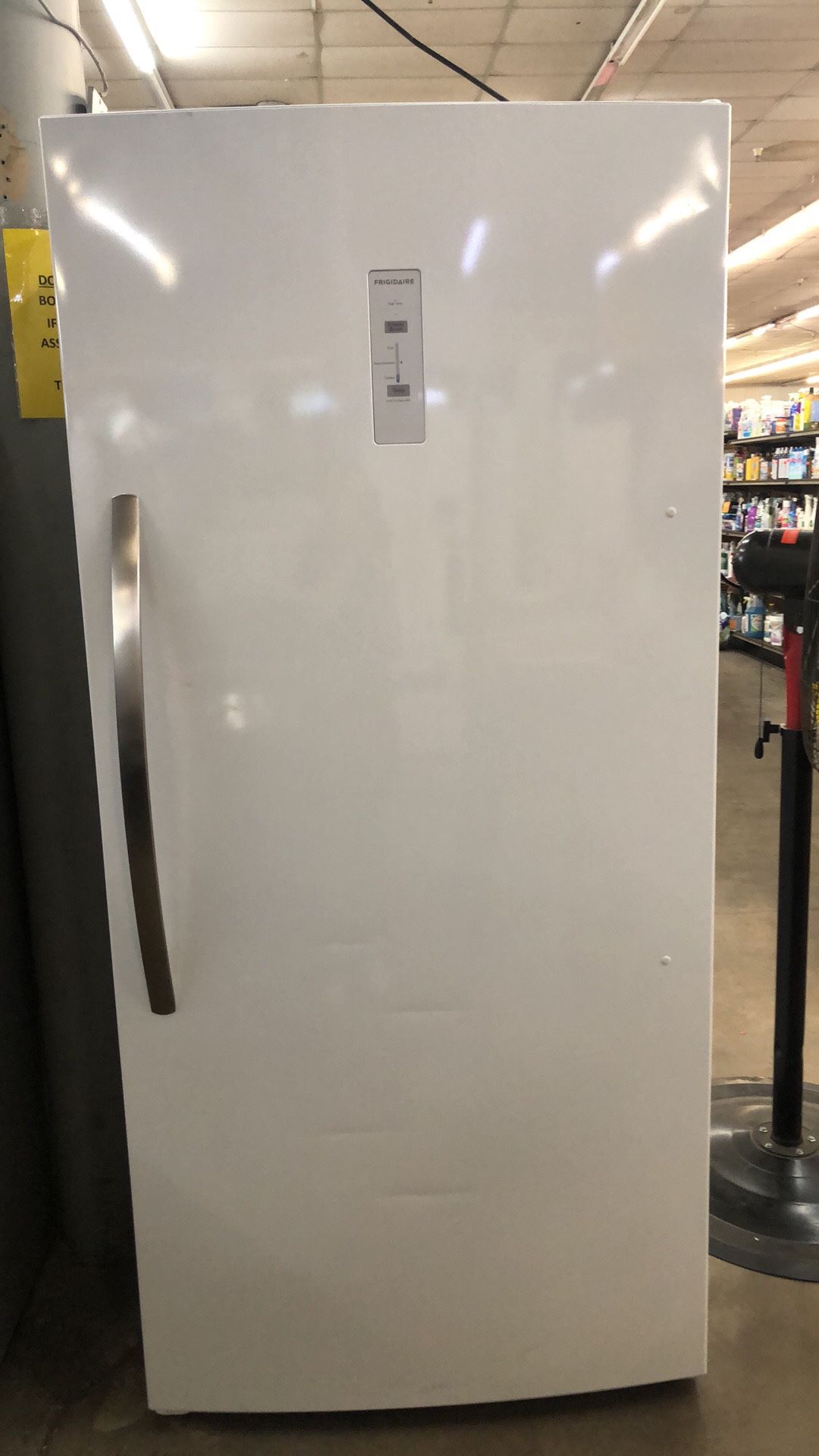 Frigidaire 20 cu ft Upright Freezer