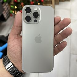 iPhone 16 Pro Max Unlocked 256GB! Finance For $50 Down Payment!!