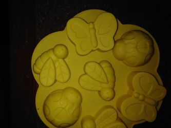 Silicone bakeware pan excellent condition.