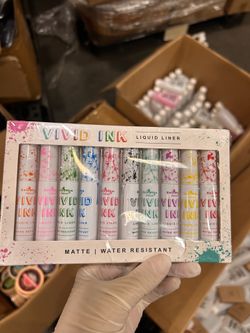 VIVID INK LIQUID EYELINER SET Of 10 Italia Deluxe - VEGAN, Matte & Water Resistant