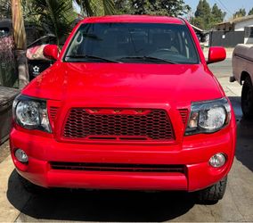 2005 Toyota Tacoma PreRunner salvage title