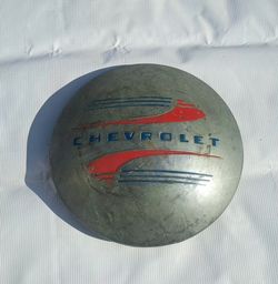 1941–1948 Chevrolet "Dog Dish" Hubcap, 