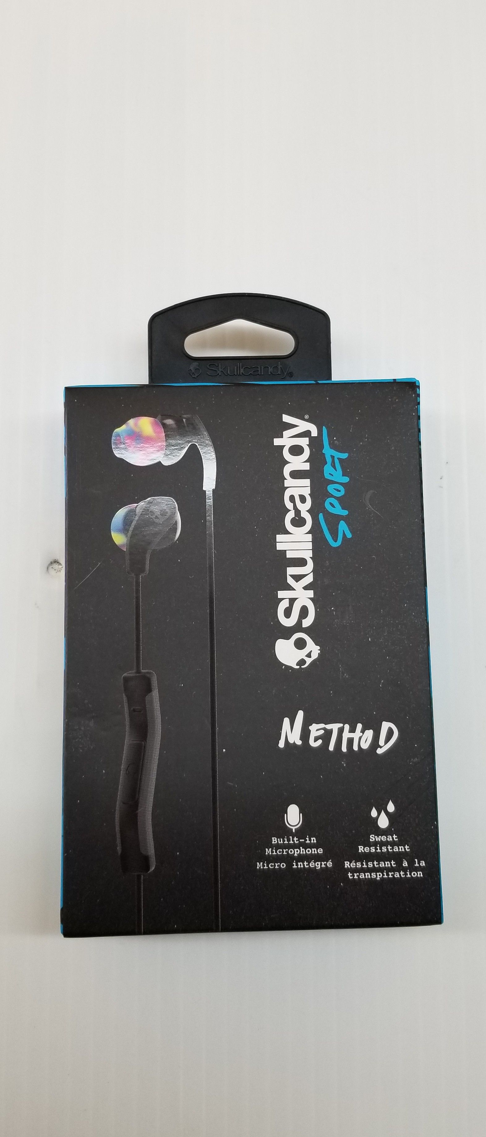 Skullcandy headphones