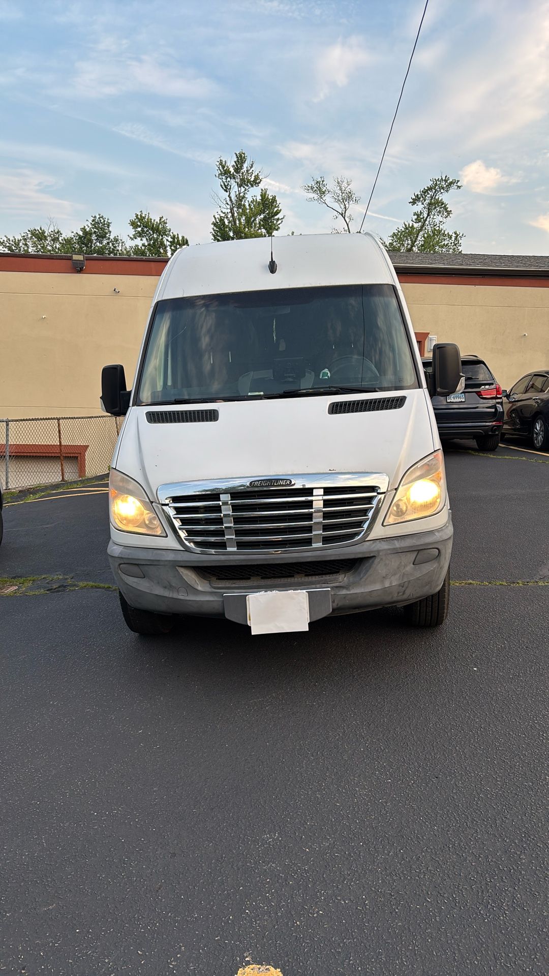2012 Freightliner 2500 2500