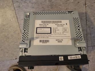Factory NISSAN rogue satellite Radio