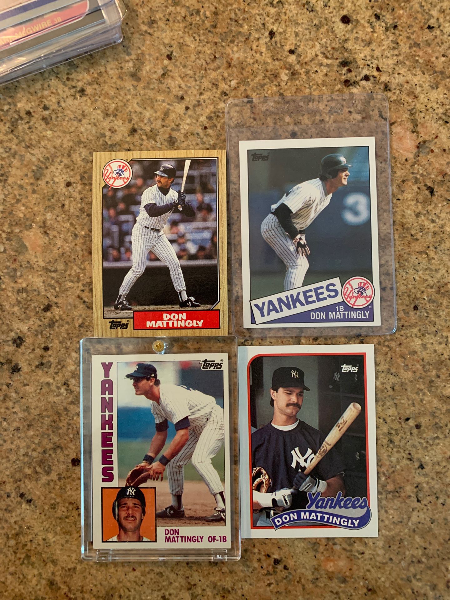 Don Mattingly Baseball cards (including Rookie)