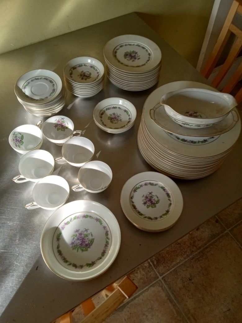 Fine China Set