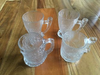 Lot of 4 1993 McDonald’s Flintstones collectible glass mugs