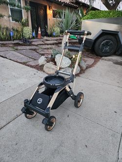 Orbit 360 stroller