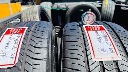 Two 2️⃣ Used Tires Good Condition 235/40R18” Good Year 🧨🧨🧨