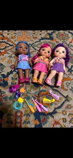 My little pony baby alive dolls. Missing one brush. Will not split. $25