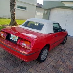 1992 Mercury Capri 