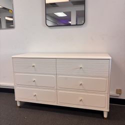 $95.00 New white Wooden 6 Drawers Dresser 47.24”x28.54”x15.75” Bedroom Entryway Kitchen Linen Closet