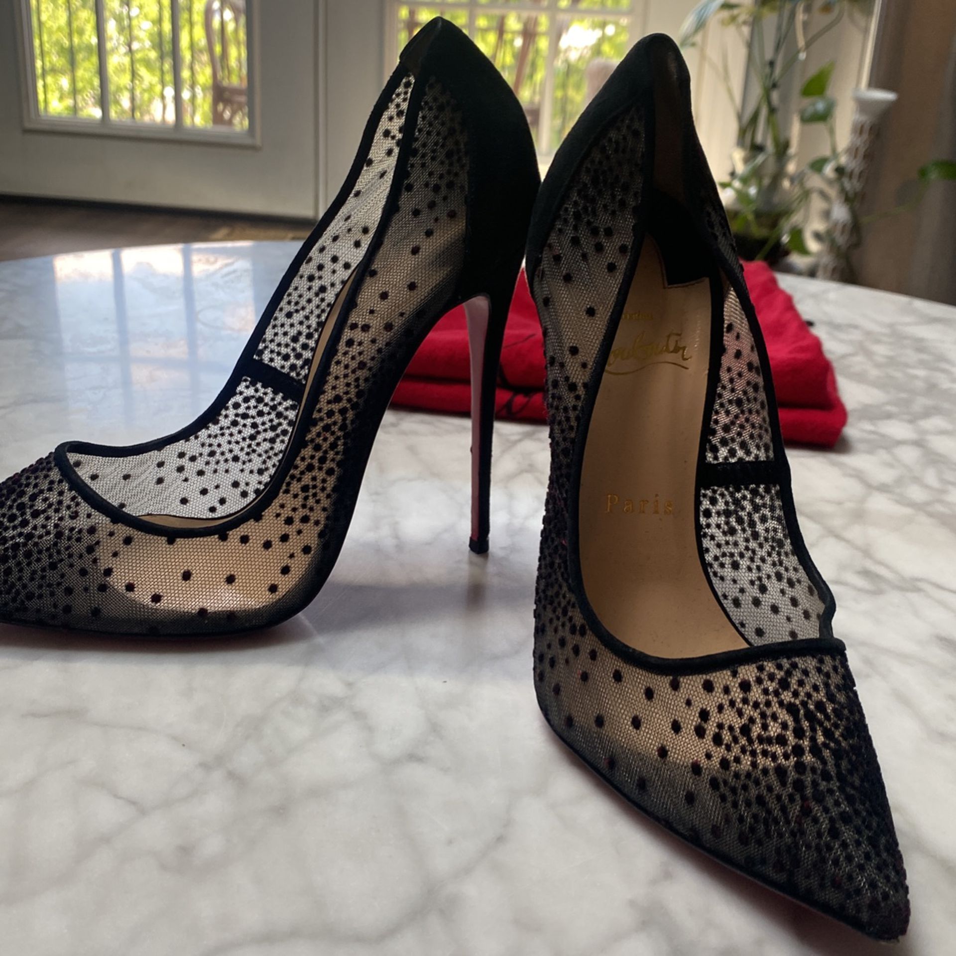 New In Box Christian Louboutin Just Me 100 Black Gold Sandal Ankle Strap  Open Heel Pump Size 39 for Sale in Yonkers, NY - OfferUp