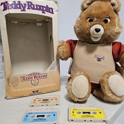 Original Teddy Ruxpin from 1980s