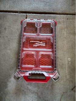 Milwuakee Packout 48-22-8436