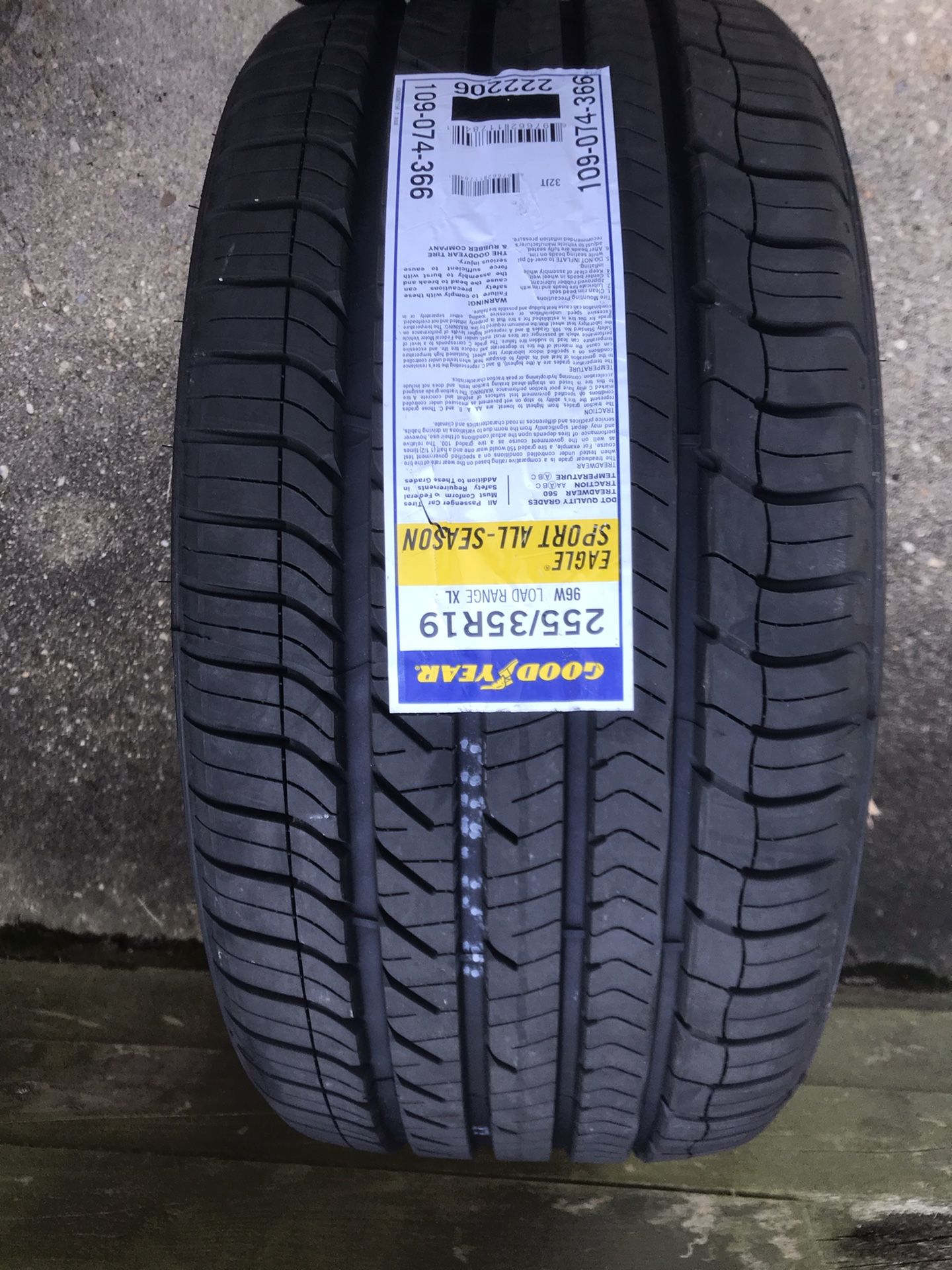 One New Goodyear Tire 255/35R19