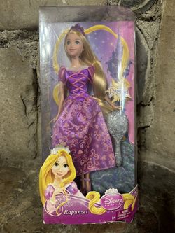 2011 Disney Tangled Rapunzel Doll Hair Extensions Mattel - New