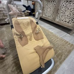 Ergo Baby 3 In 1 Bouncer With Toy Bar