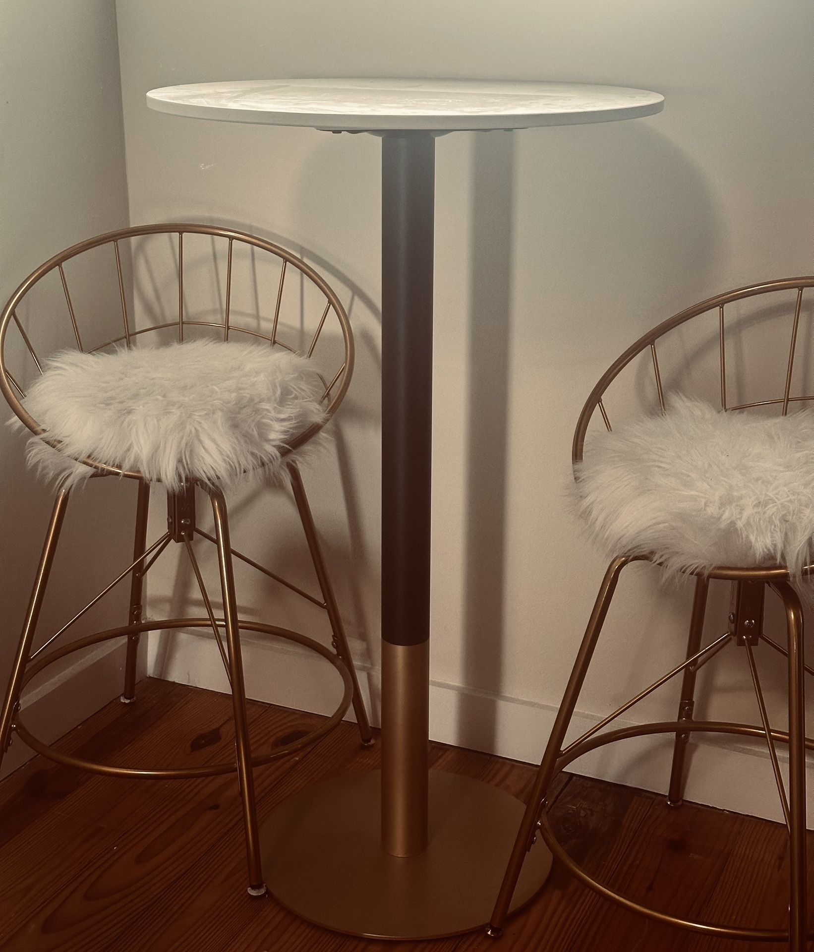 Bistro Table With Two Barstools