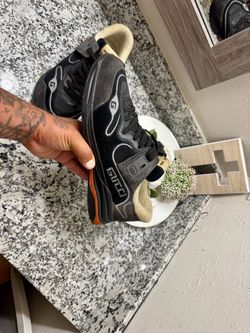 Men shoes