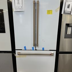 Café Refrigerator (Take It Home In Payments/Llevalo A Casa En Pagos)