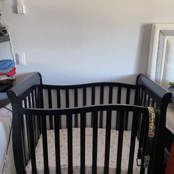 Baby Crib 