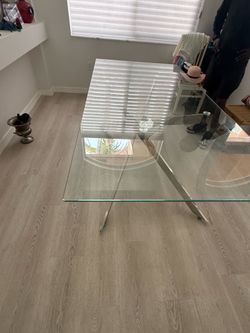 Glass dining room table