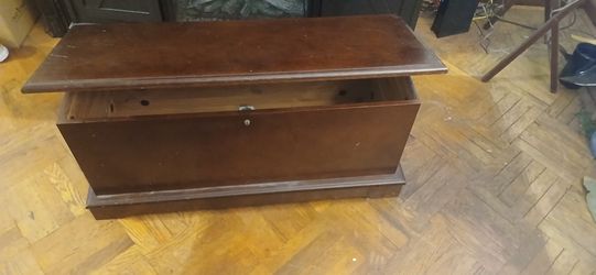 Cedar lined storage chest
