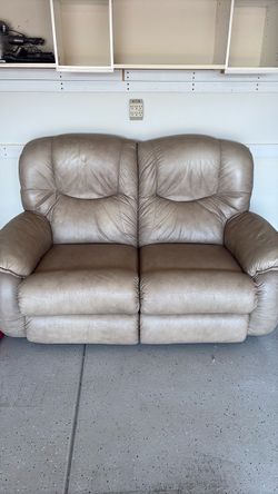Lazy boy manual loveseat recliner