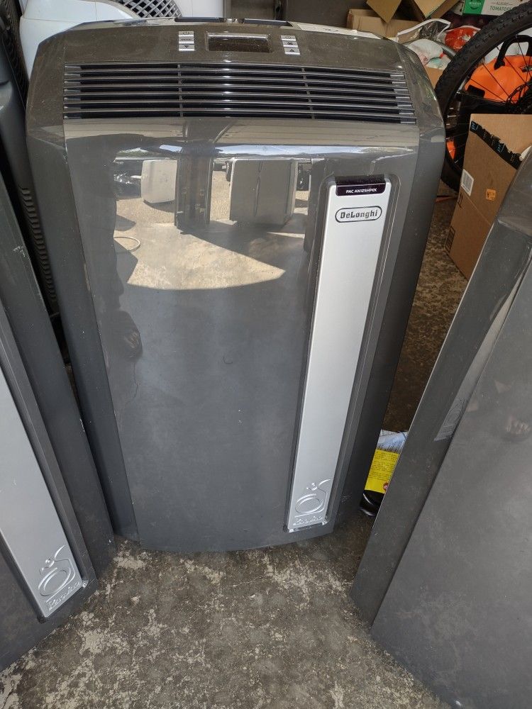 Delonghi 12500 Portable Air Conditioning 