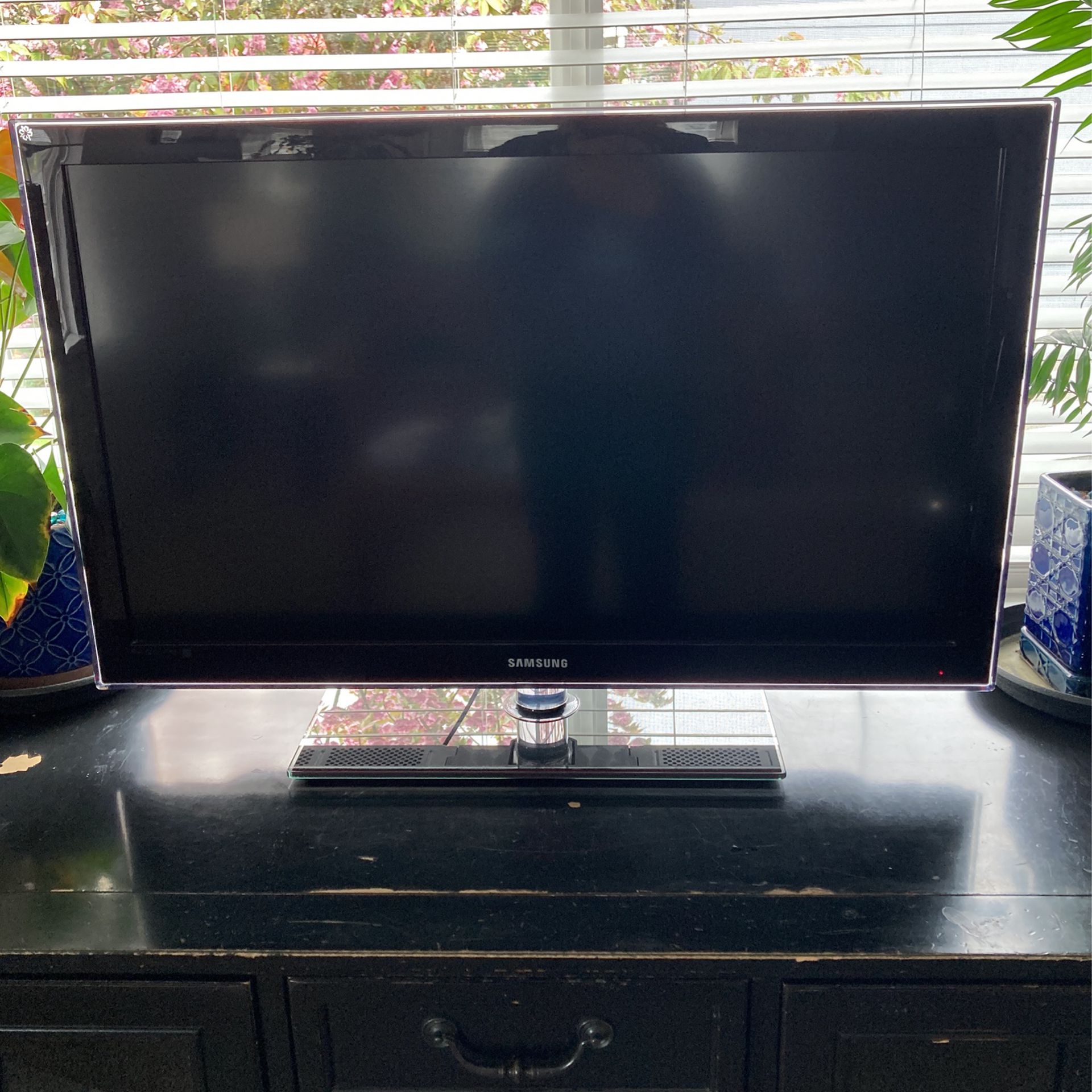 45” Flat Screen Television  Samsung